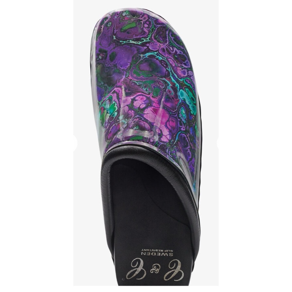 C.C Marble-ous Clogs - Picture 7 of 7